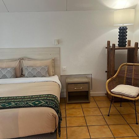 Bed and Breakfast Ravine Bleue Etage Riviere Saint-Louis Екстер'єр фото