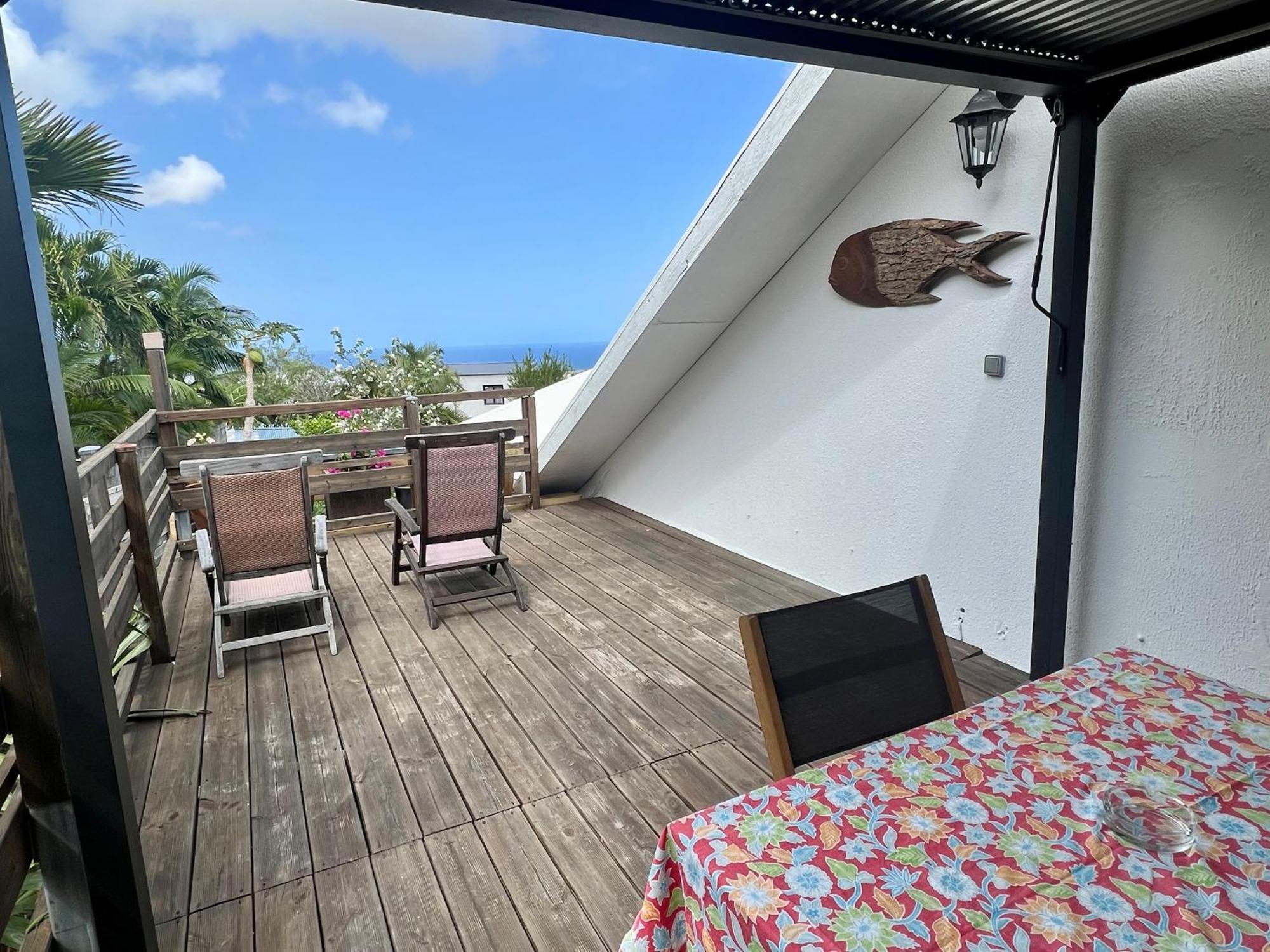 Bed and Breakfast Ravine Bleue Etage Riviere Saint-Louis Екстер'єр фото